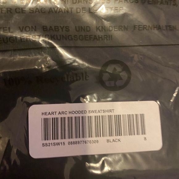 Supreme sweater - Picture 3 of 3